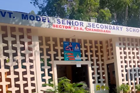 शिक्षा और तकनीक के बीच संतुलन क्यों जरूरी
